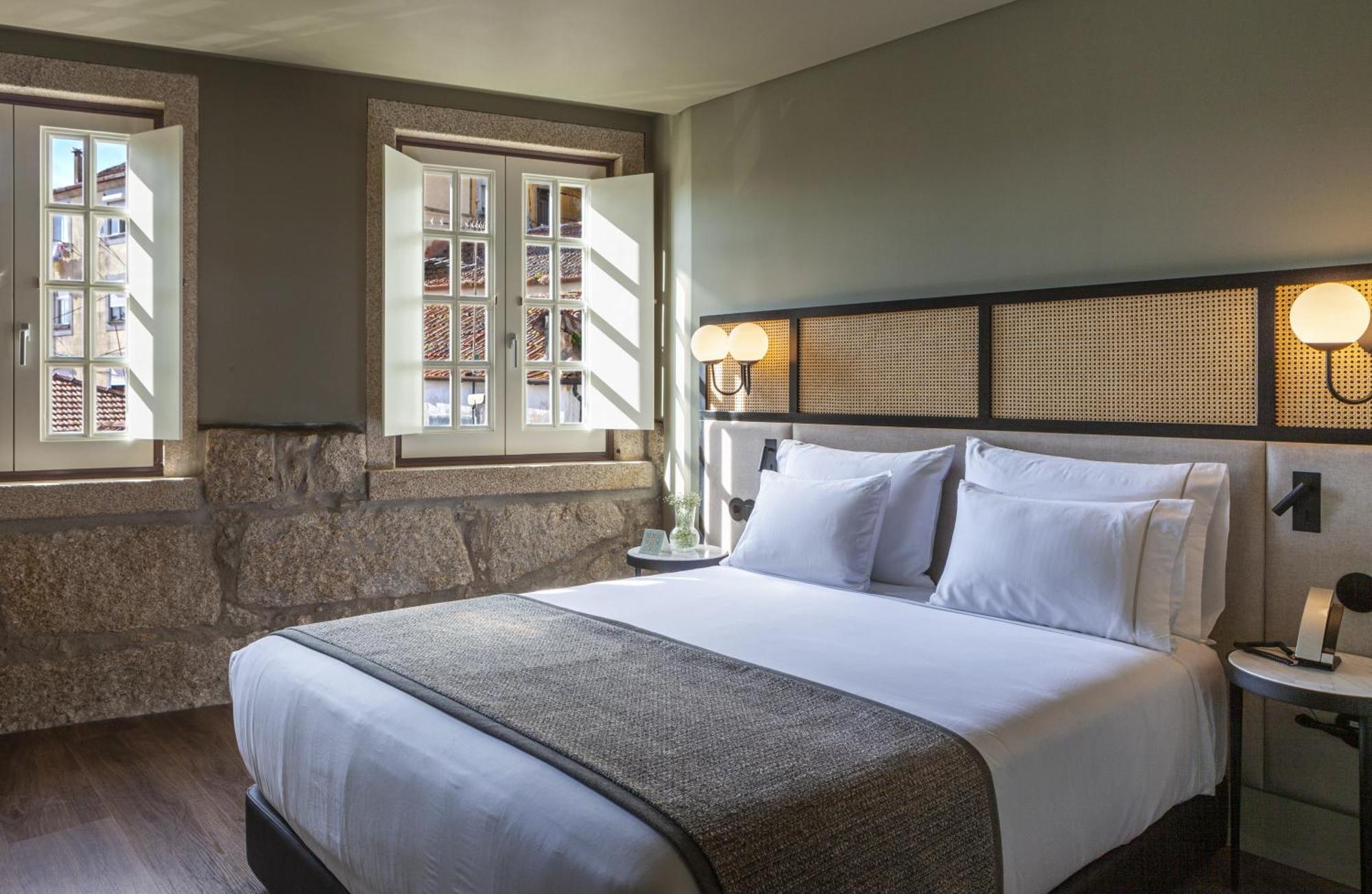 Timbre Virtudes 5* Oporto